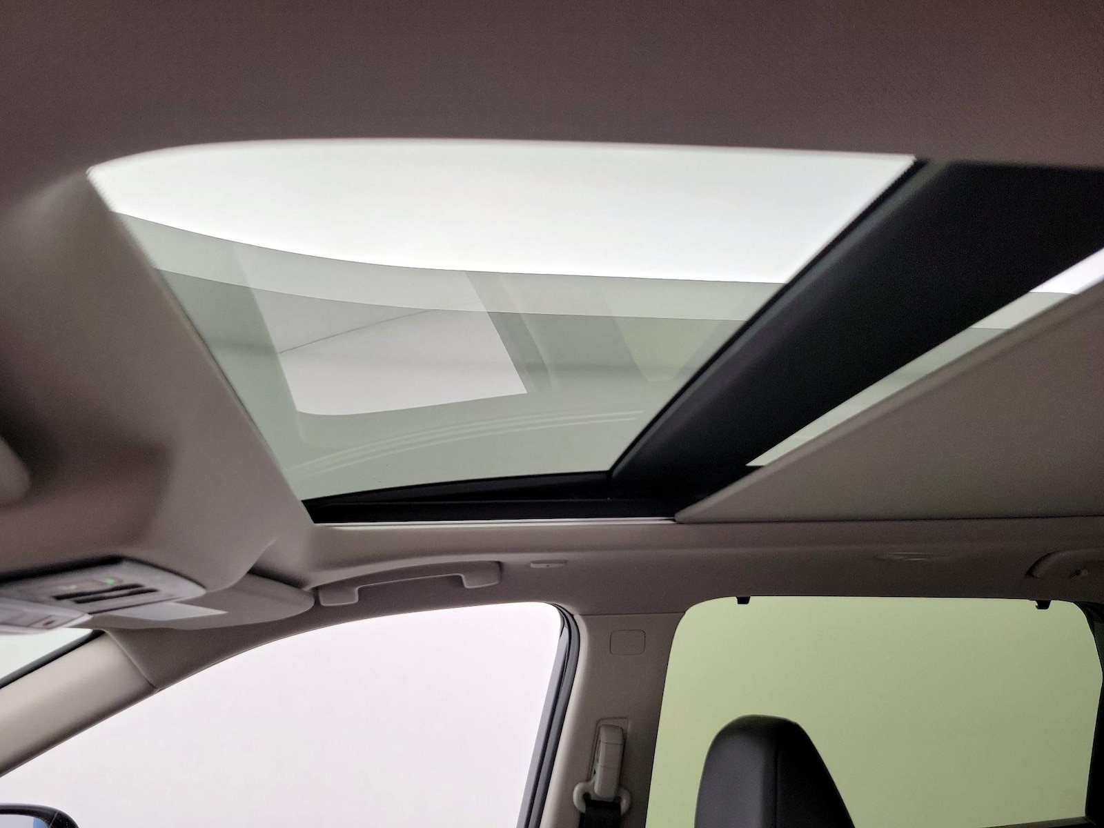 Panoramic Sunroof