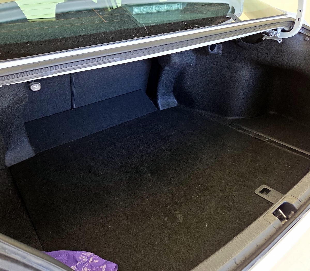 Trunk/Cargo (Seats Up)