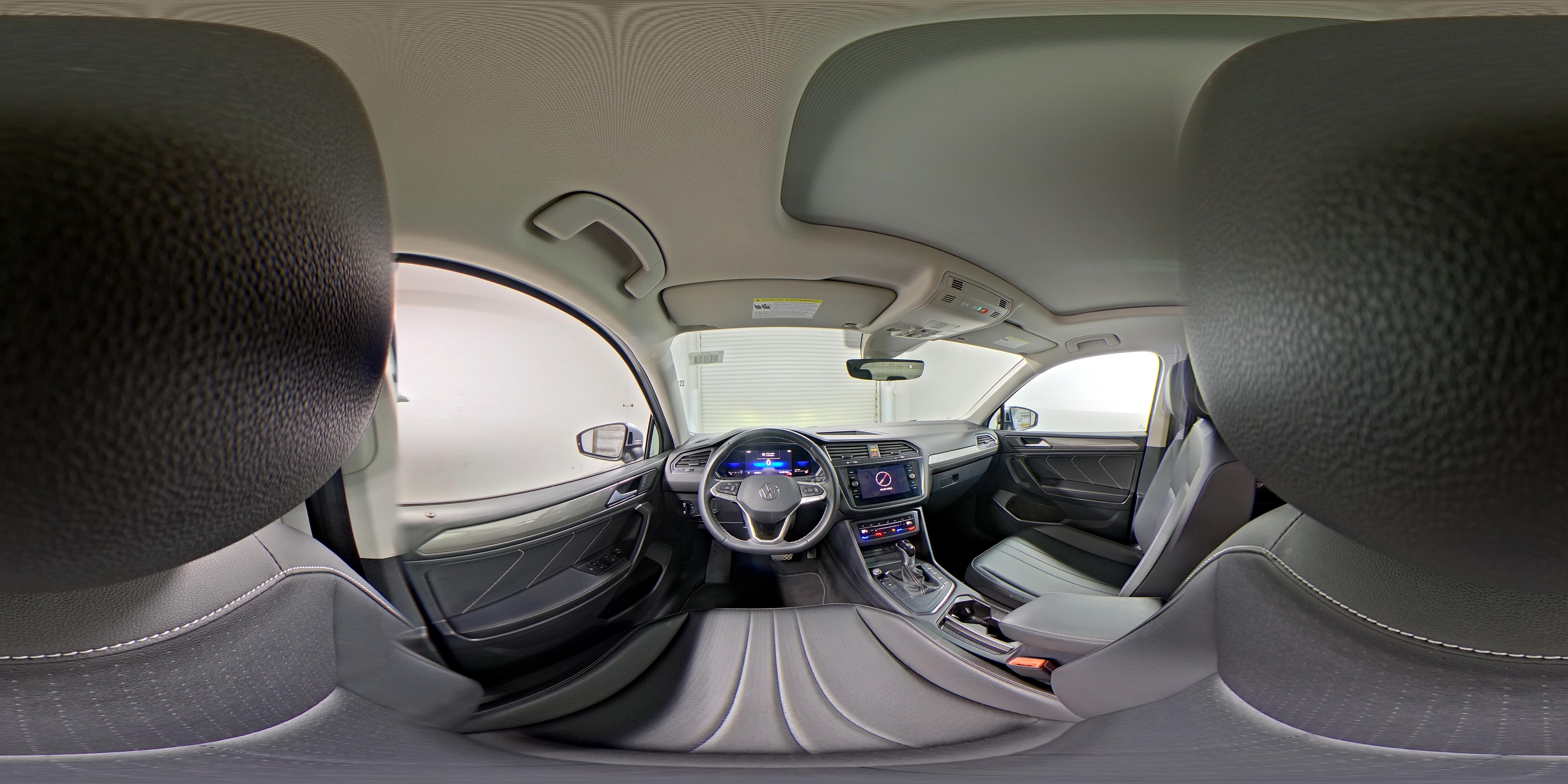 2023 Volkswagen Tiguan SE - Photo 28