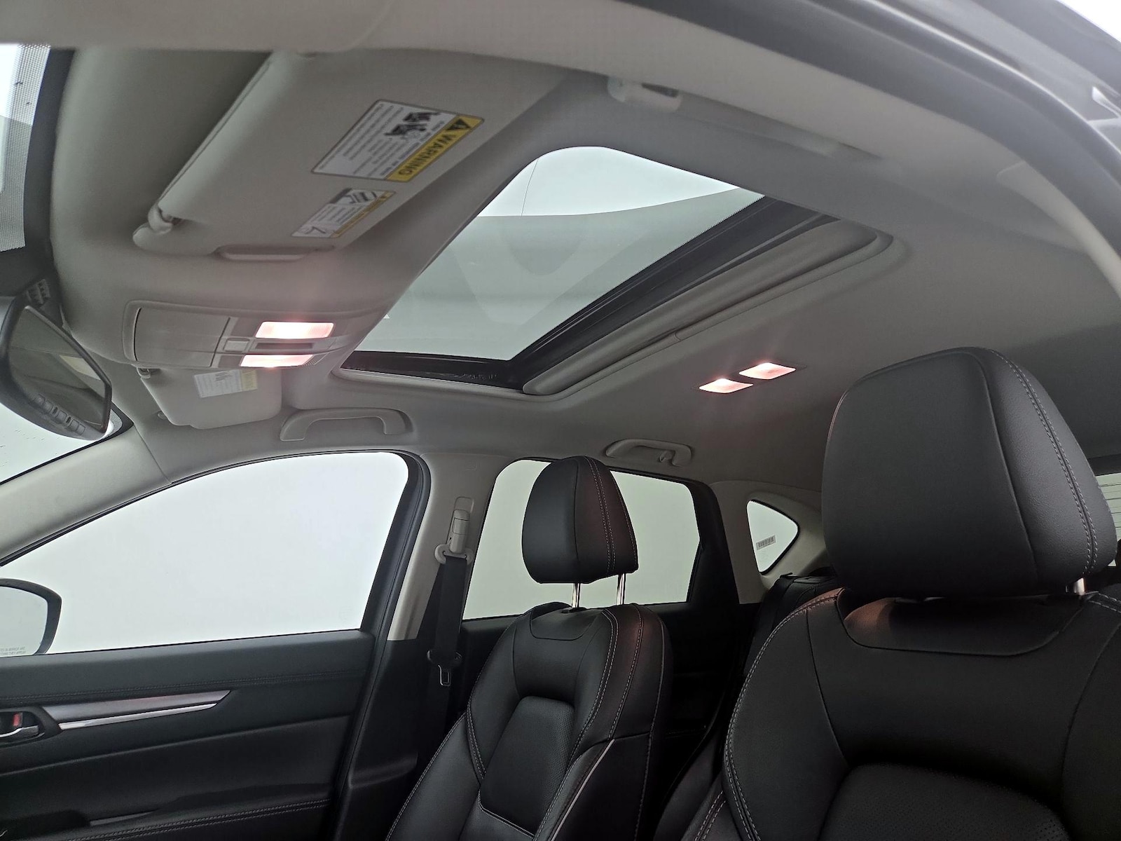 Sunroof(s) & Overhead Airbags