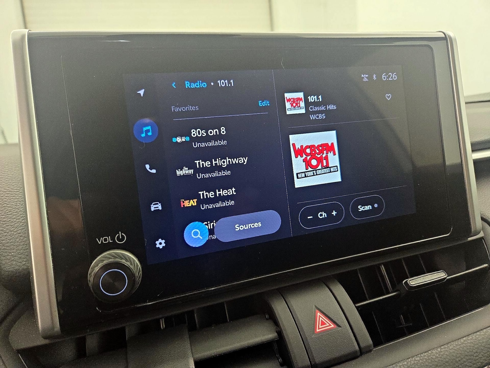 2025 Toyota RAV4 LE - Photo 16