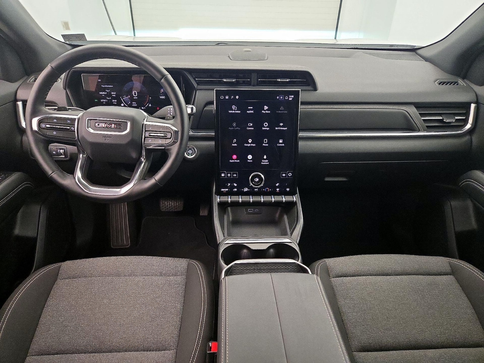 Apple CarPlay® & Android Auto™