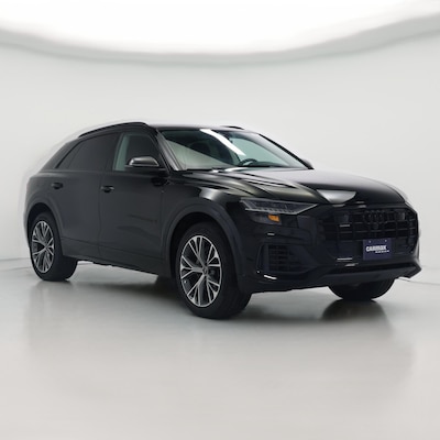 2023 Audi Q8 Premium
