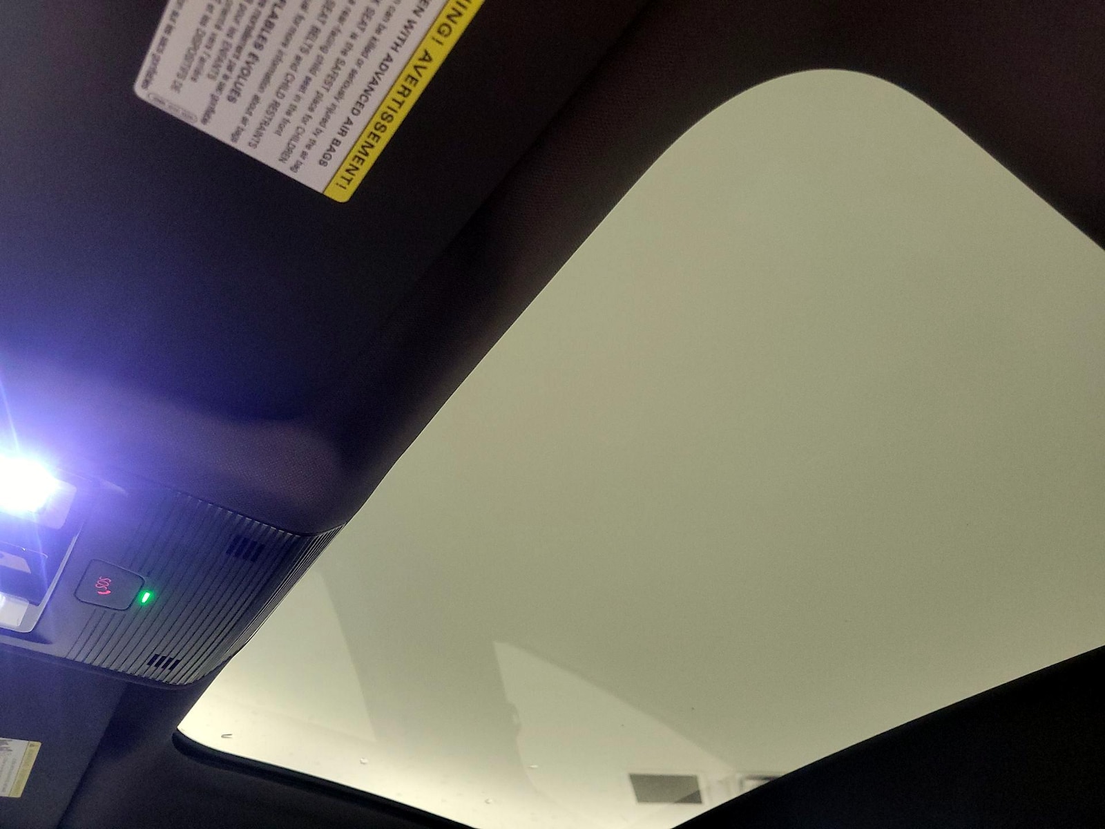 Skylight(s) & Overhead Airbags