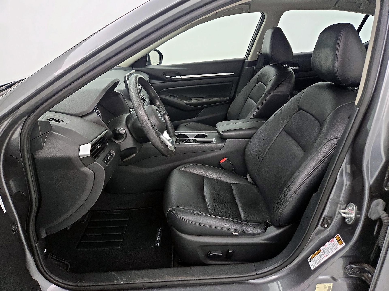 Power Seat(s) & Side Airbags
