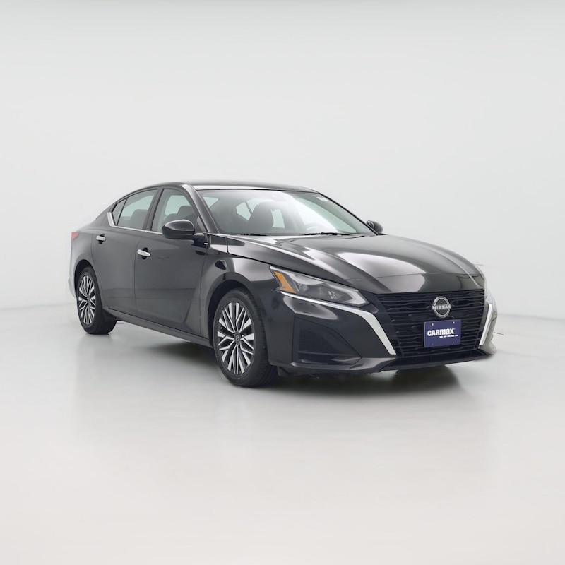 2023 Nissan Altima SV
