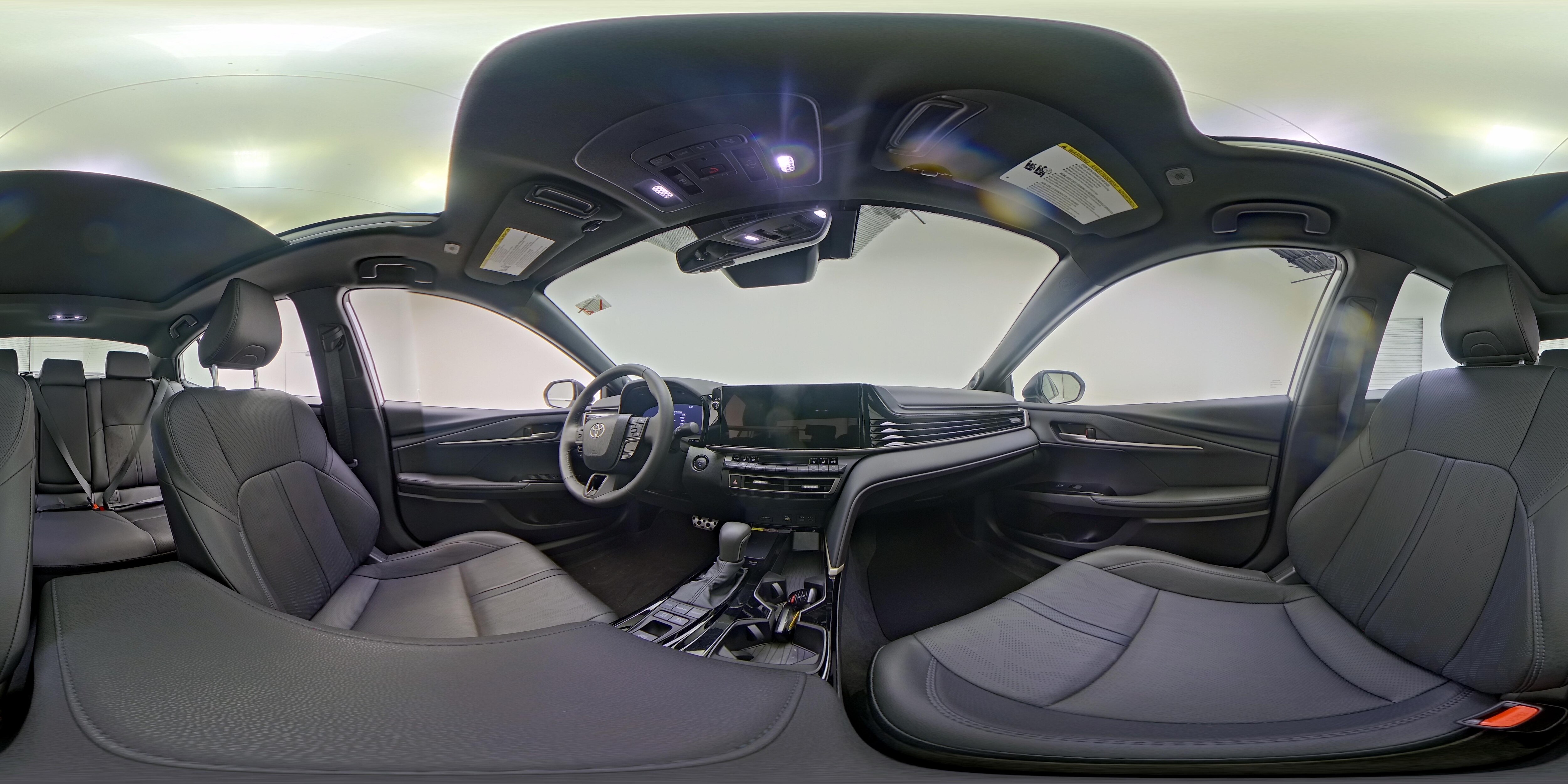 2026 Toyota Camry XSE - Photo 24
