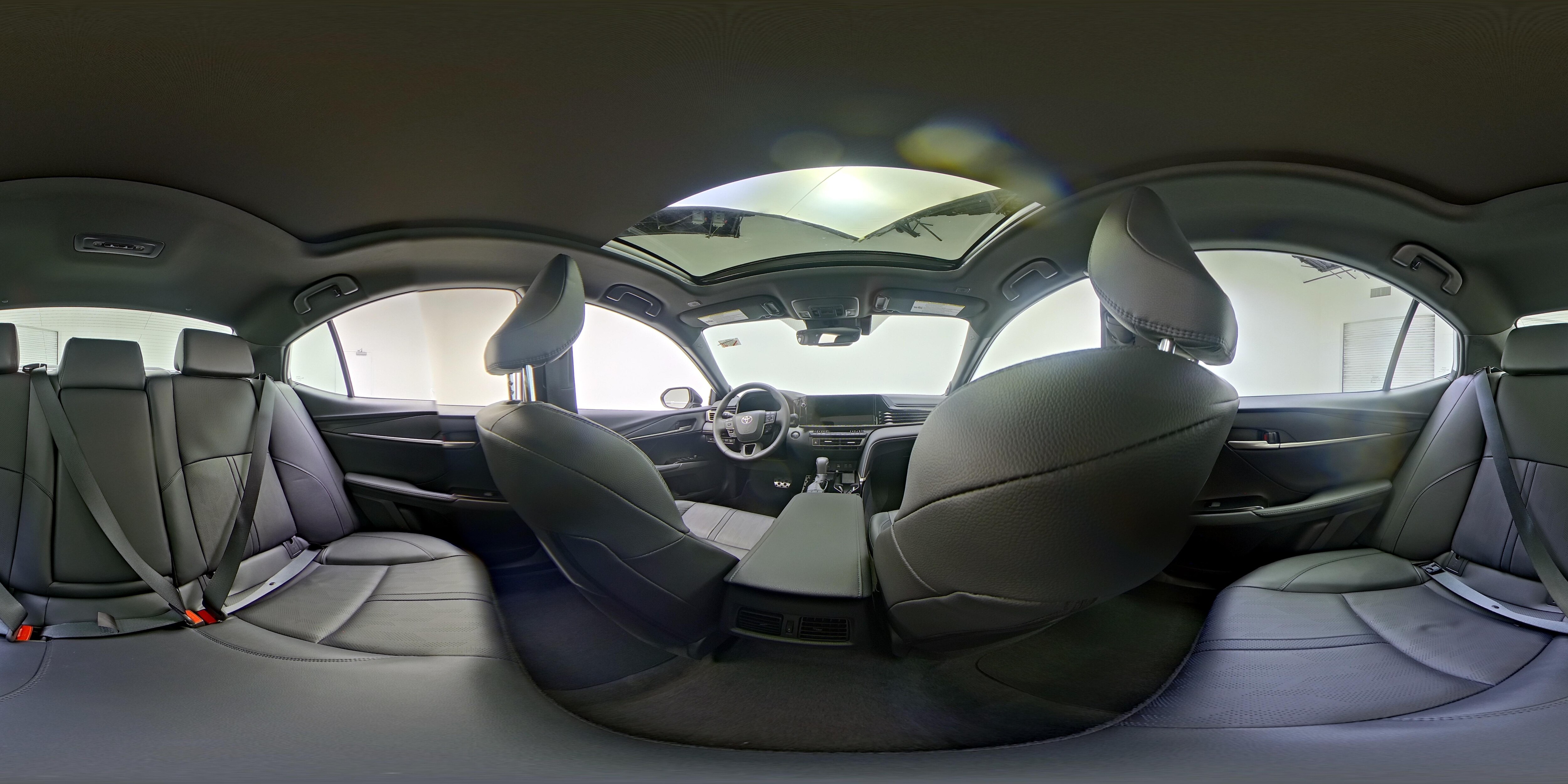2026 Toyota Camry XSE - Photo 25