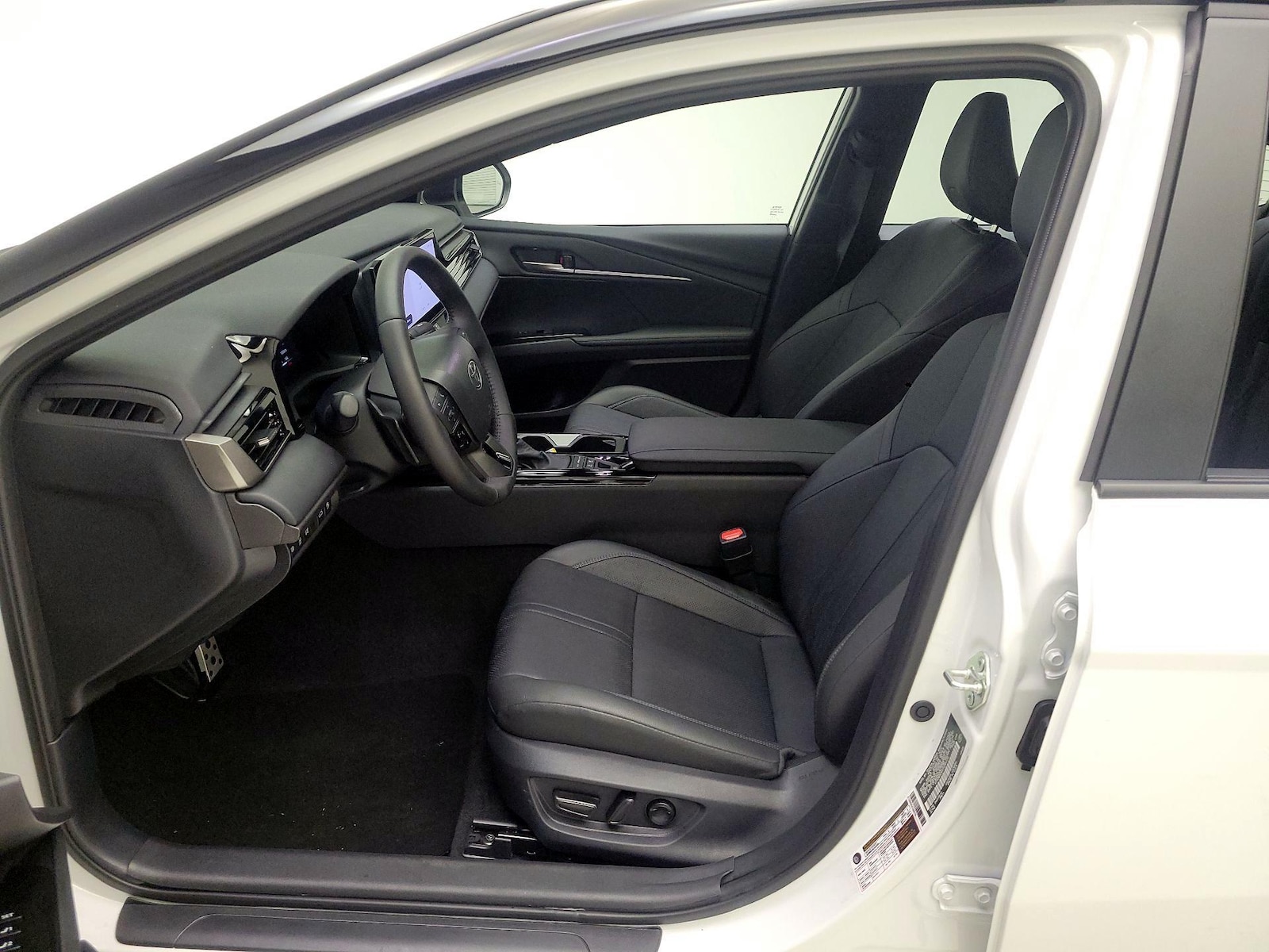 2026 Toyota Camry XSE - Photo 12