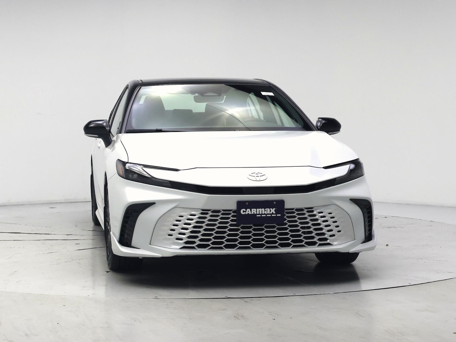 2026 Toyota Camry XSE - Photo 6