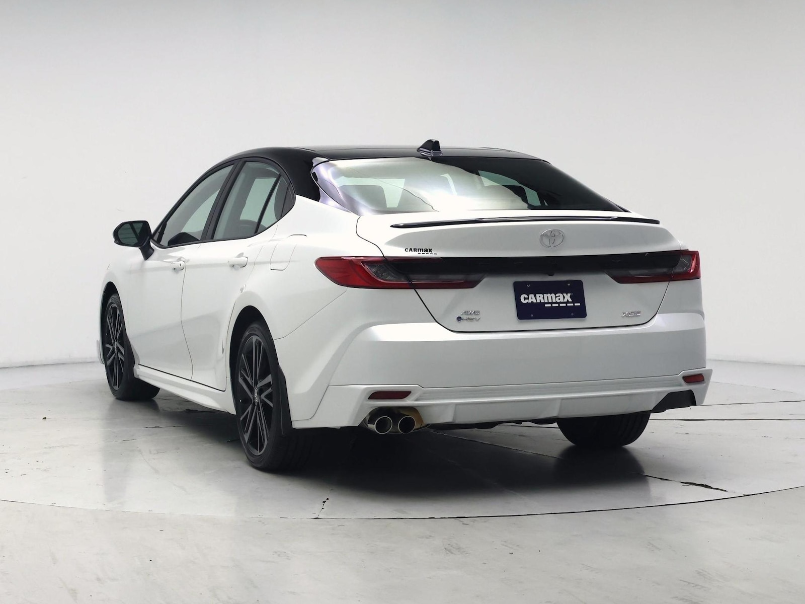 2026 Toyota Camry XSE - Photo 7