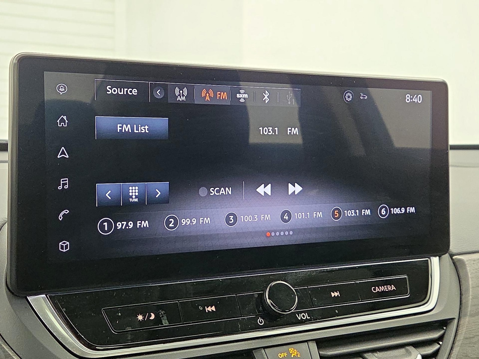 2024 Nissan Altima SV - Photo 17