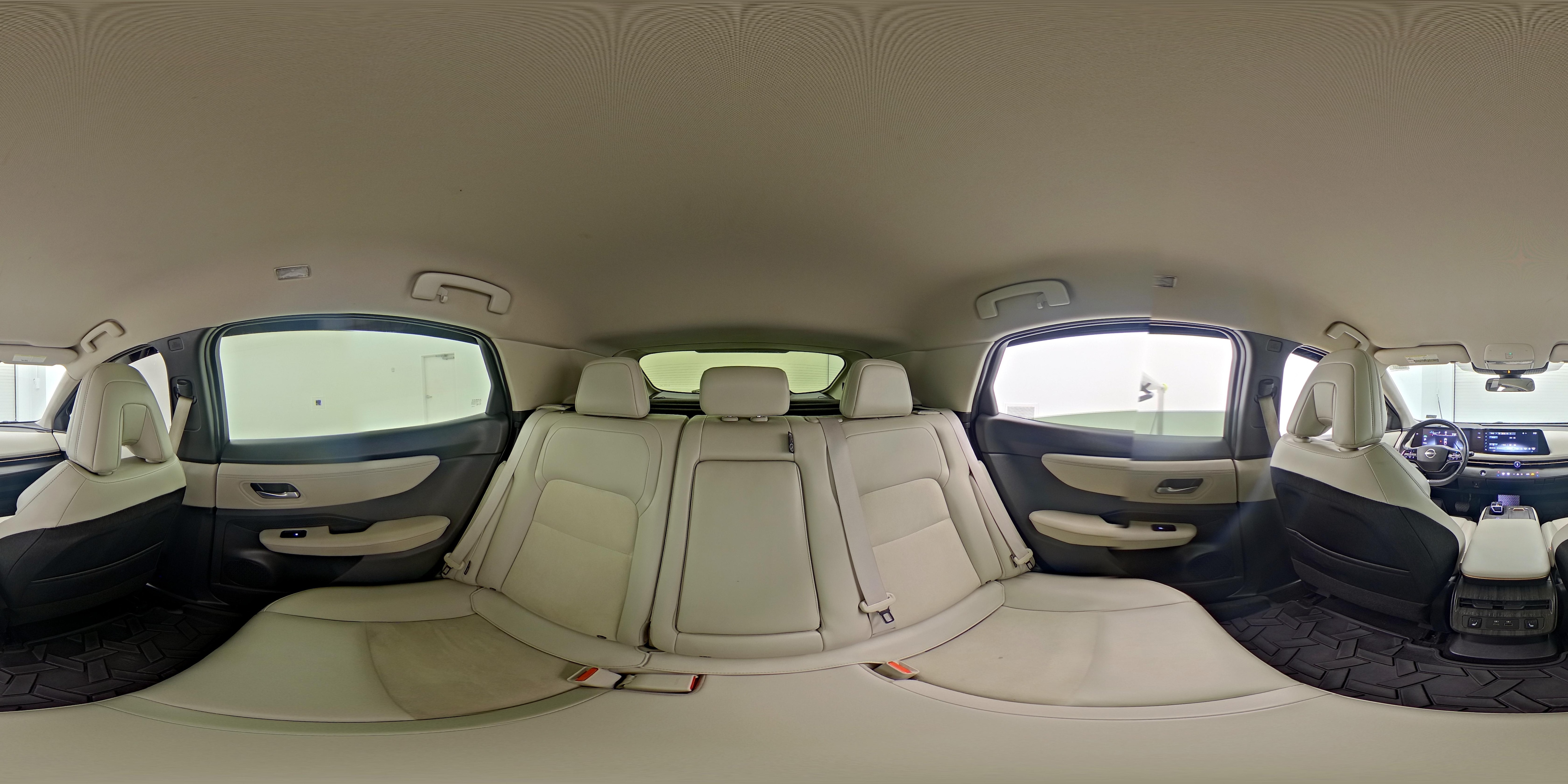 2024 Nissan ARIYA Engage+ - Photo 27