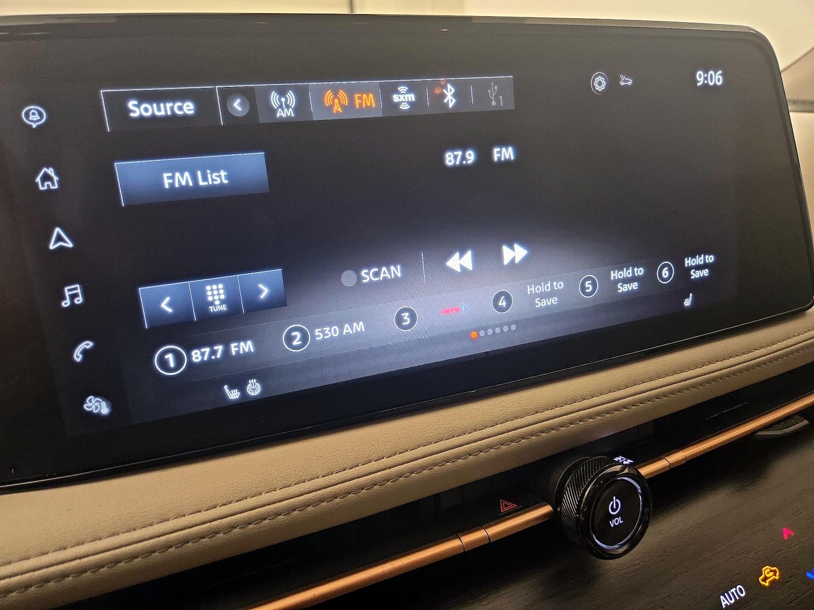 2024 Nissan ARIYA Engage+ - Photo 17