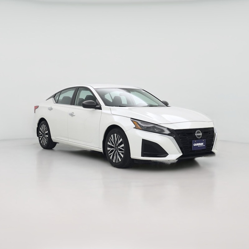 2024 Nissan Altima SV
