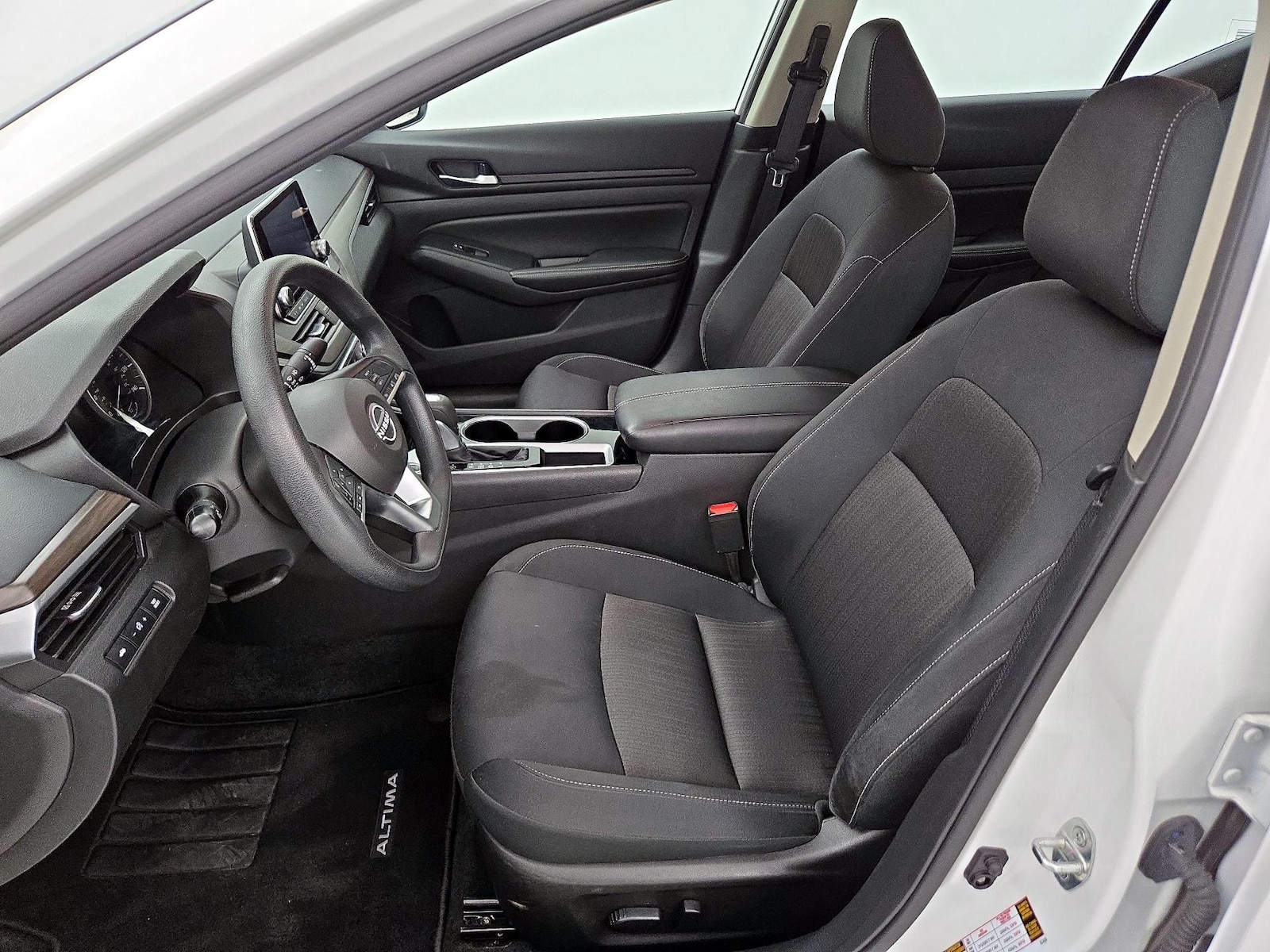 Power Seat(s) & Side Airbags