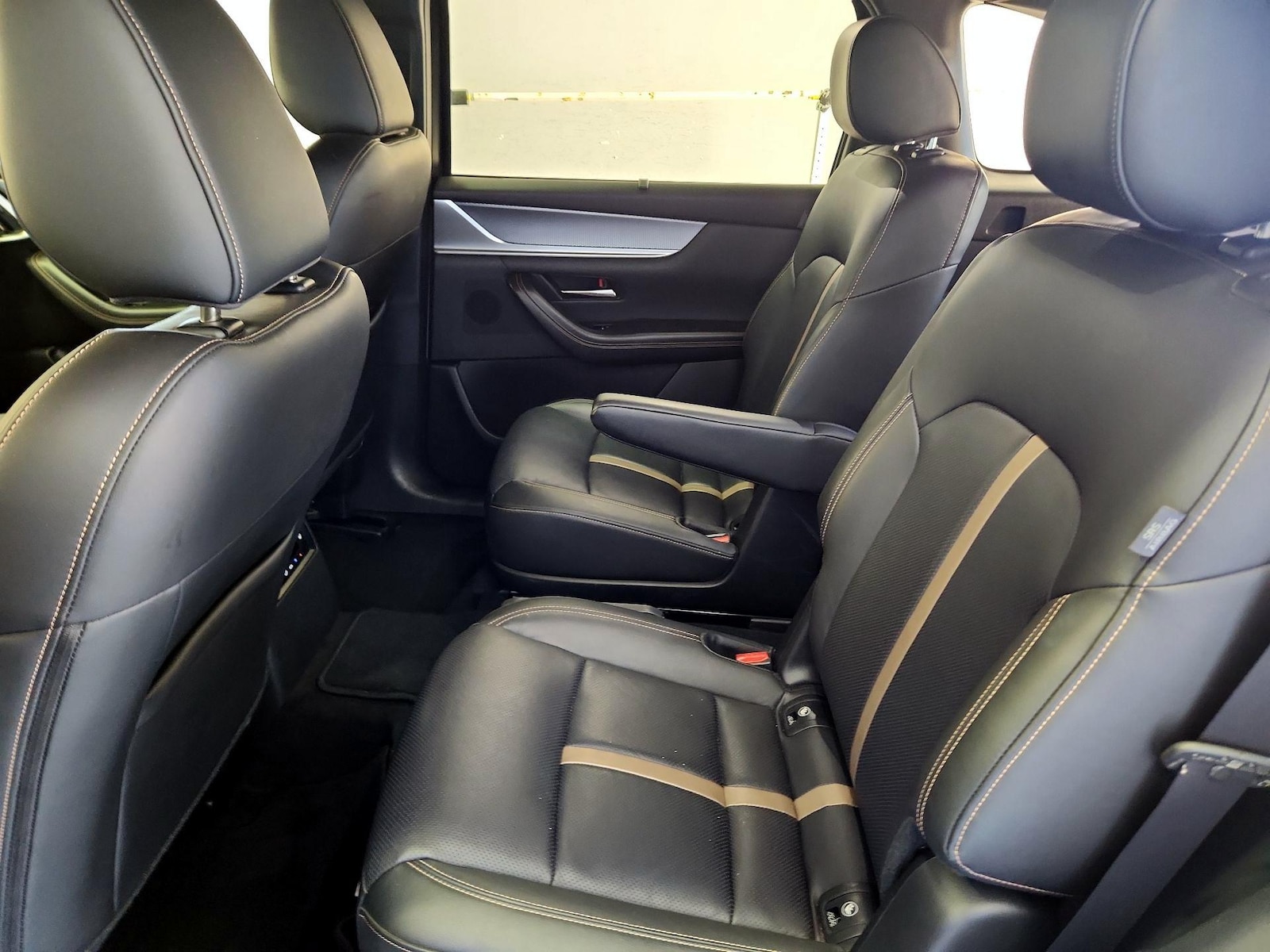 Rear Air Conditioning
