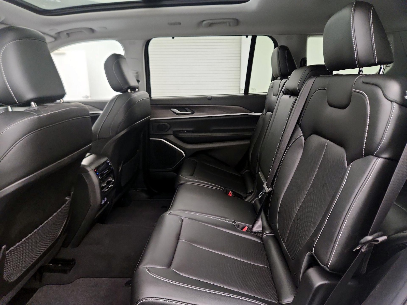 Rear Air Conditioning