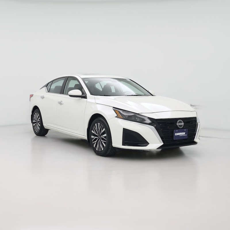 2023 Nissan Altima SV