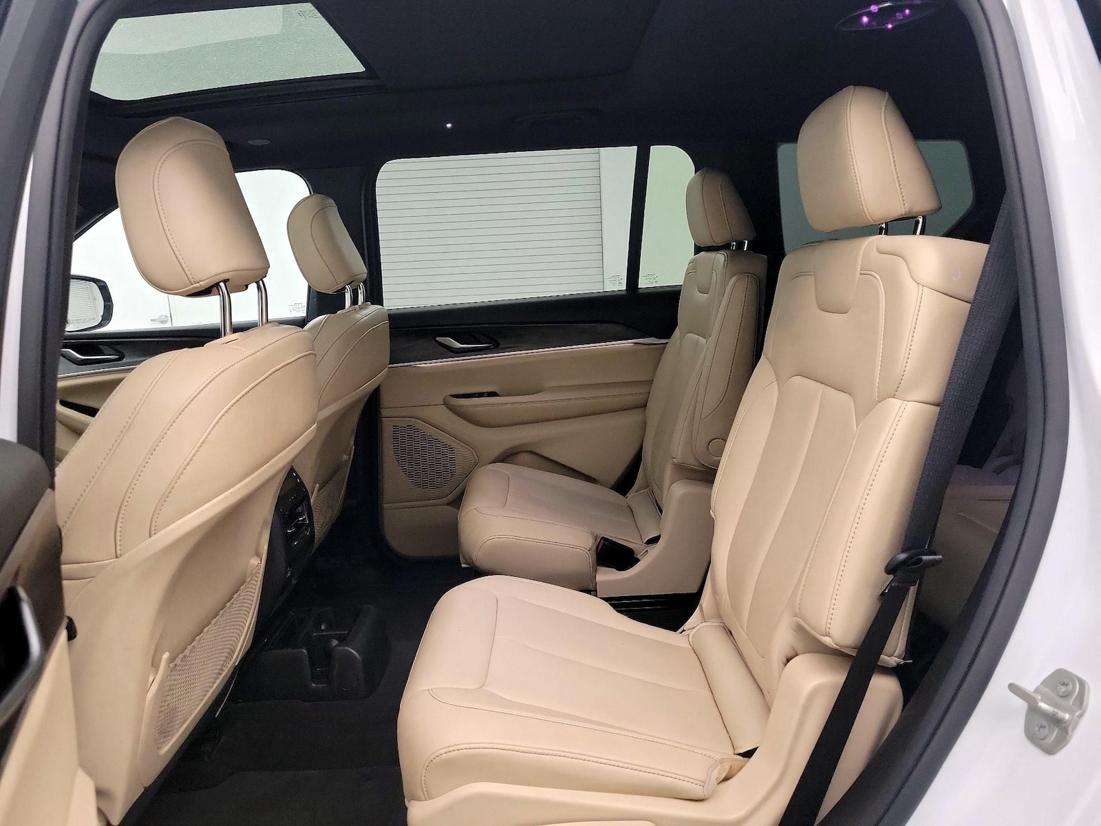 Rear Air Conditioning
