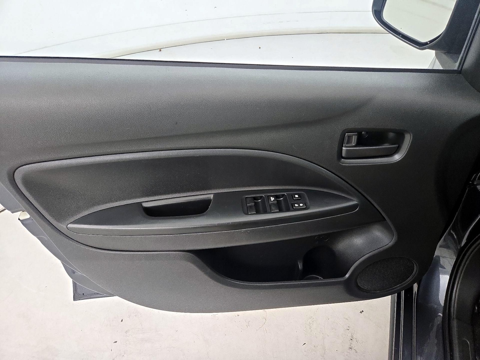 2024 Mitsubishi Mirage ES - Photo 13