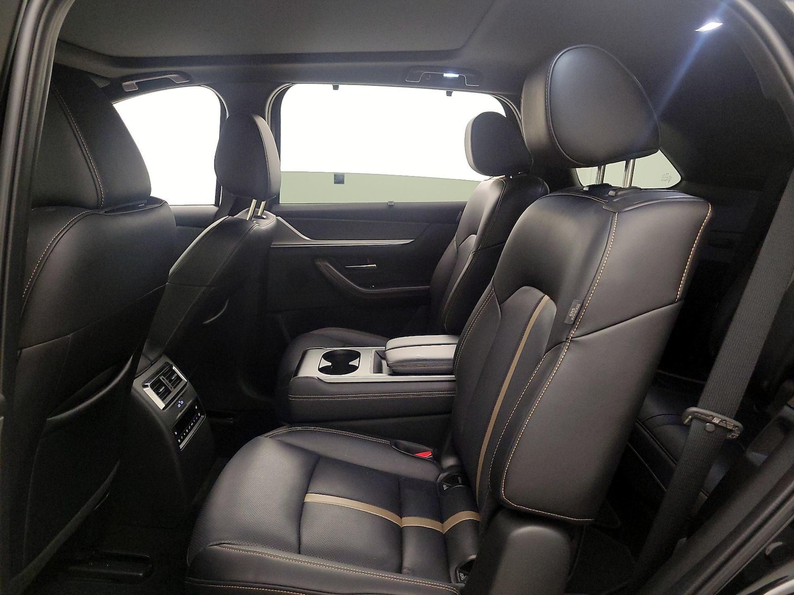 Rear Air Conditioning