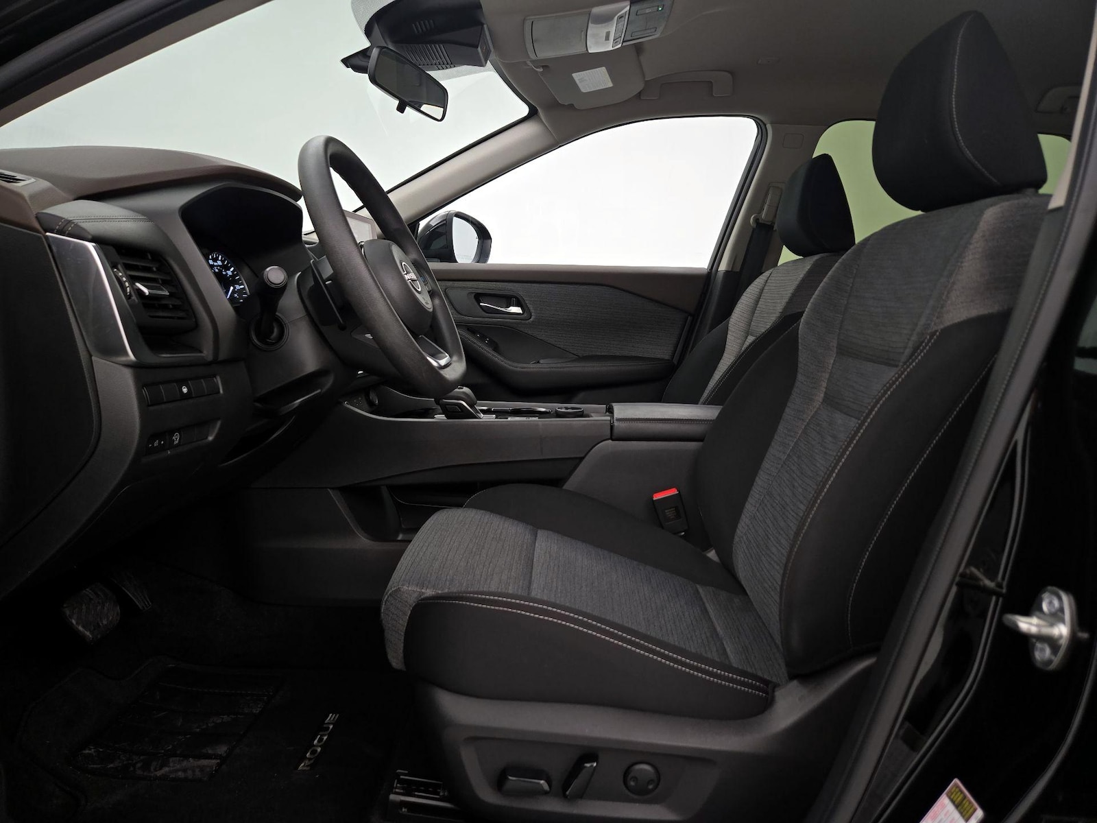 Power Seat(s) & Side Airbags