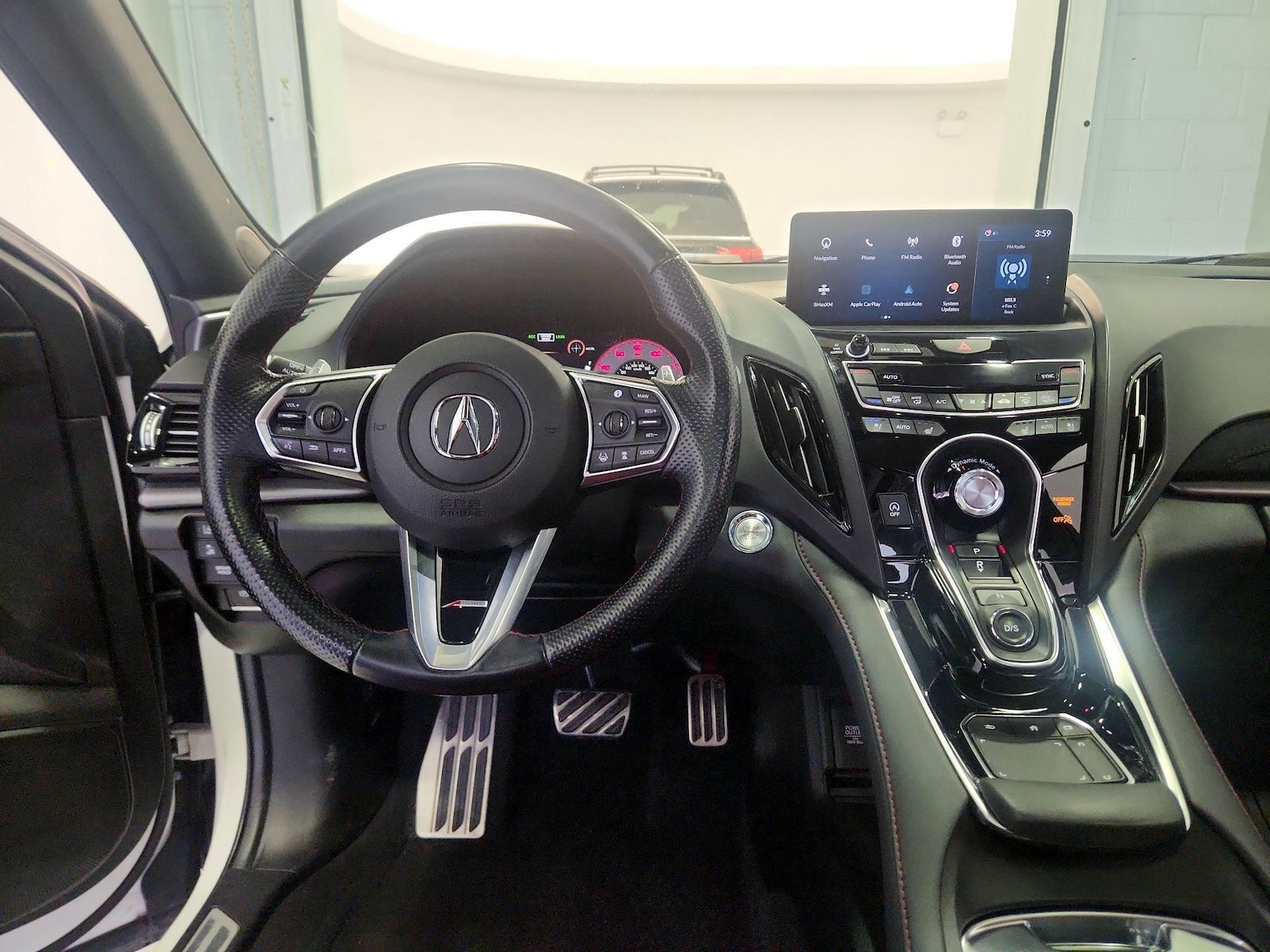 Apple CarPlay® & Android Auto™