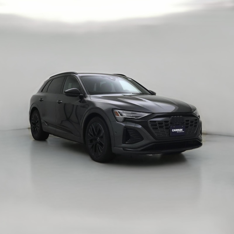 2024 Audi Q8 e-tron Prestige