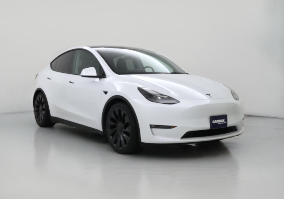 2023 Tesla Model Y Performance All-Wheel Drive in White — CarMax photo