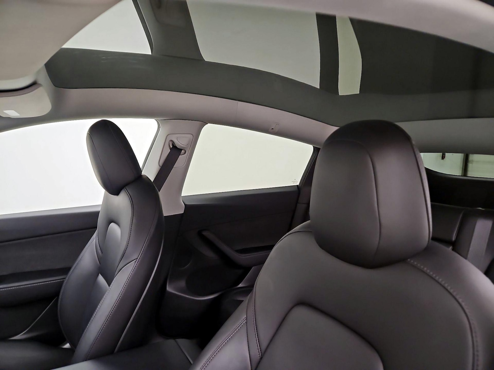 Skylight(s) & Overhead Airbags