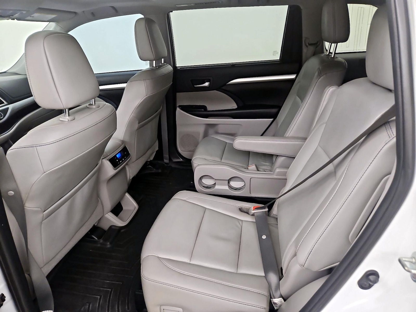 Rear Air Conditioning
