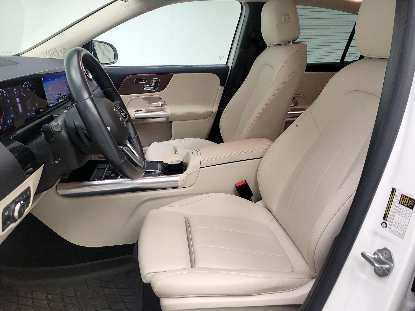 Power Seat(s) & Side Airbags