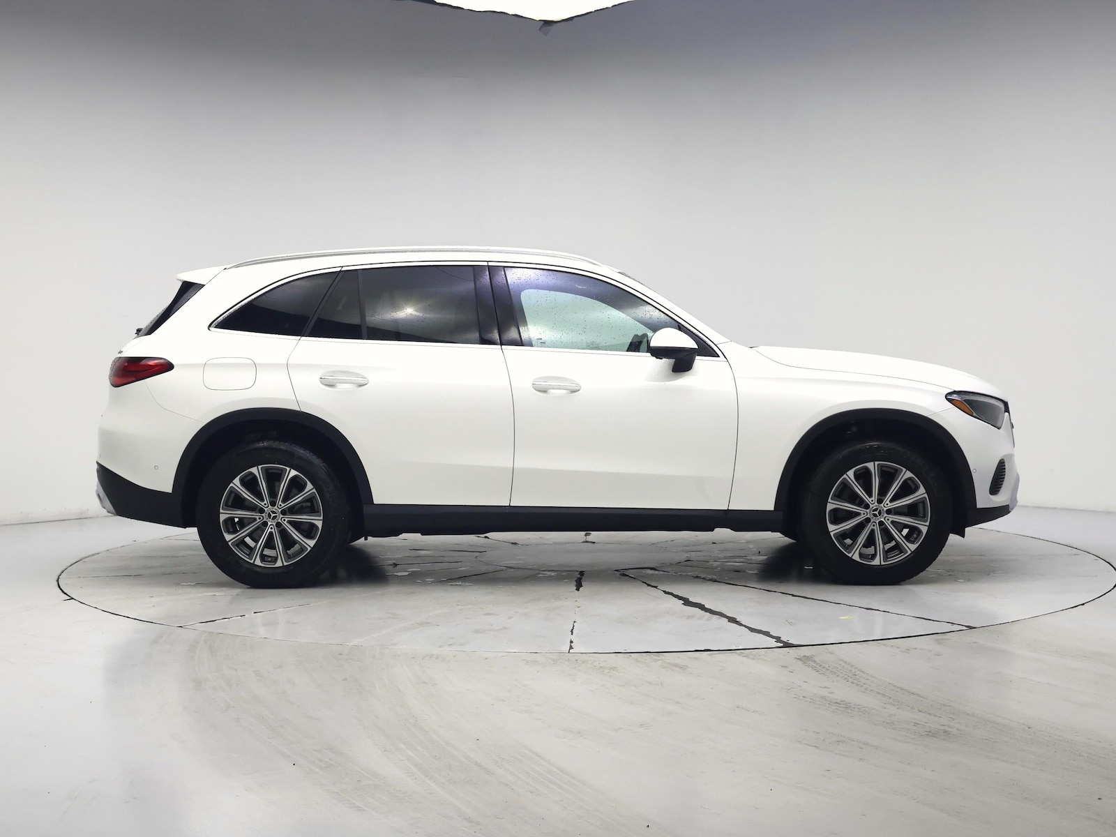 2023 Mercedes-Benz GLC GLC 300 - Photo 8