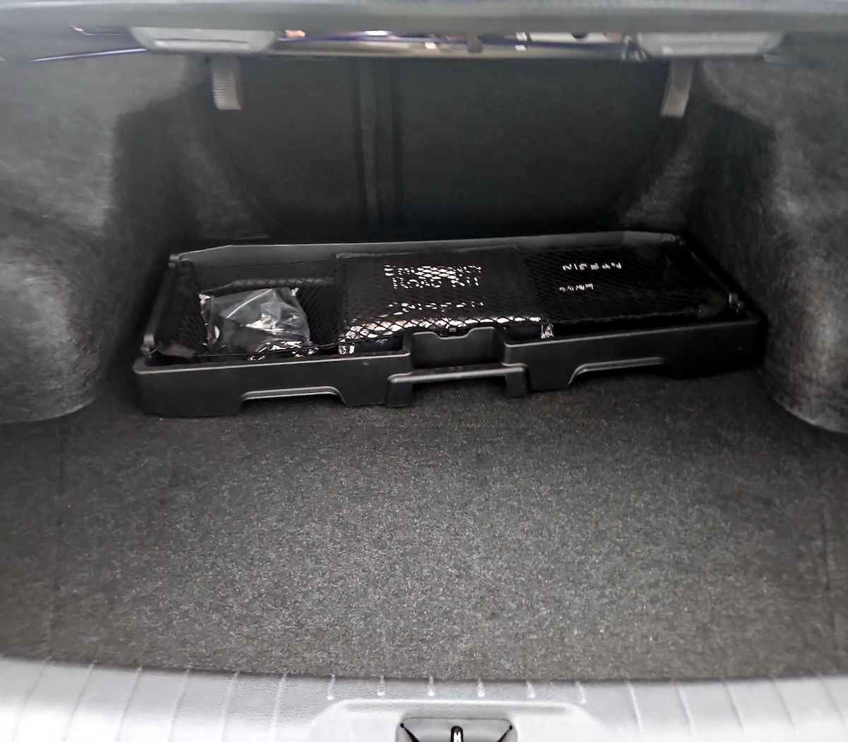 Trunk/Cargo (Seats Up)