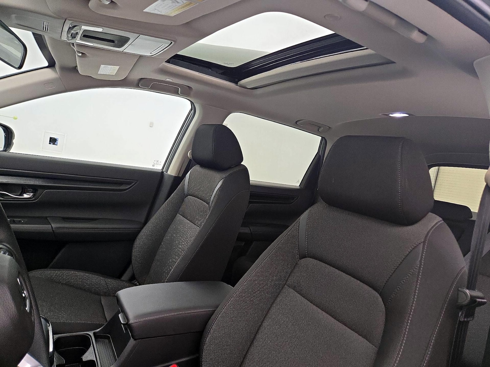 Sunroof(s) & Overhead Airbags