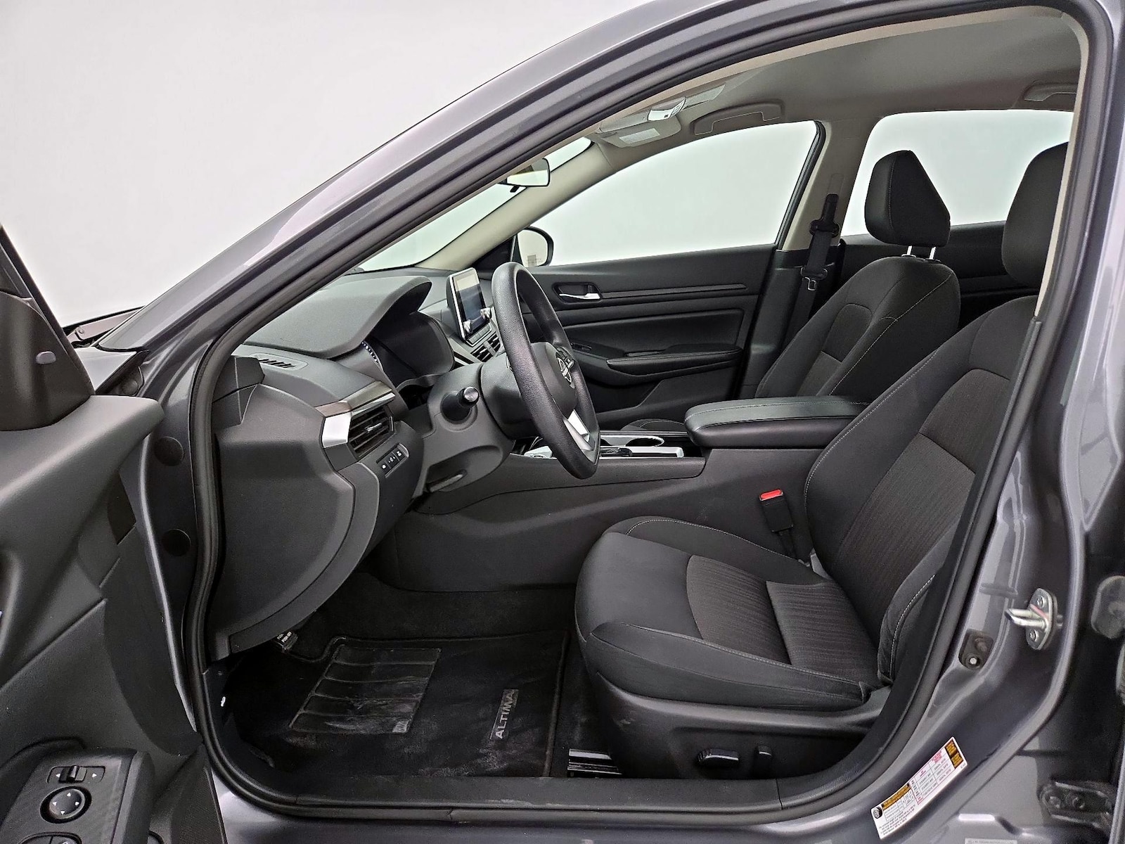 Power Seat(s) & Side Airbags