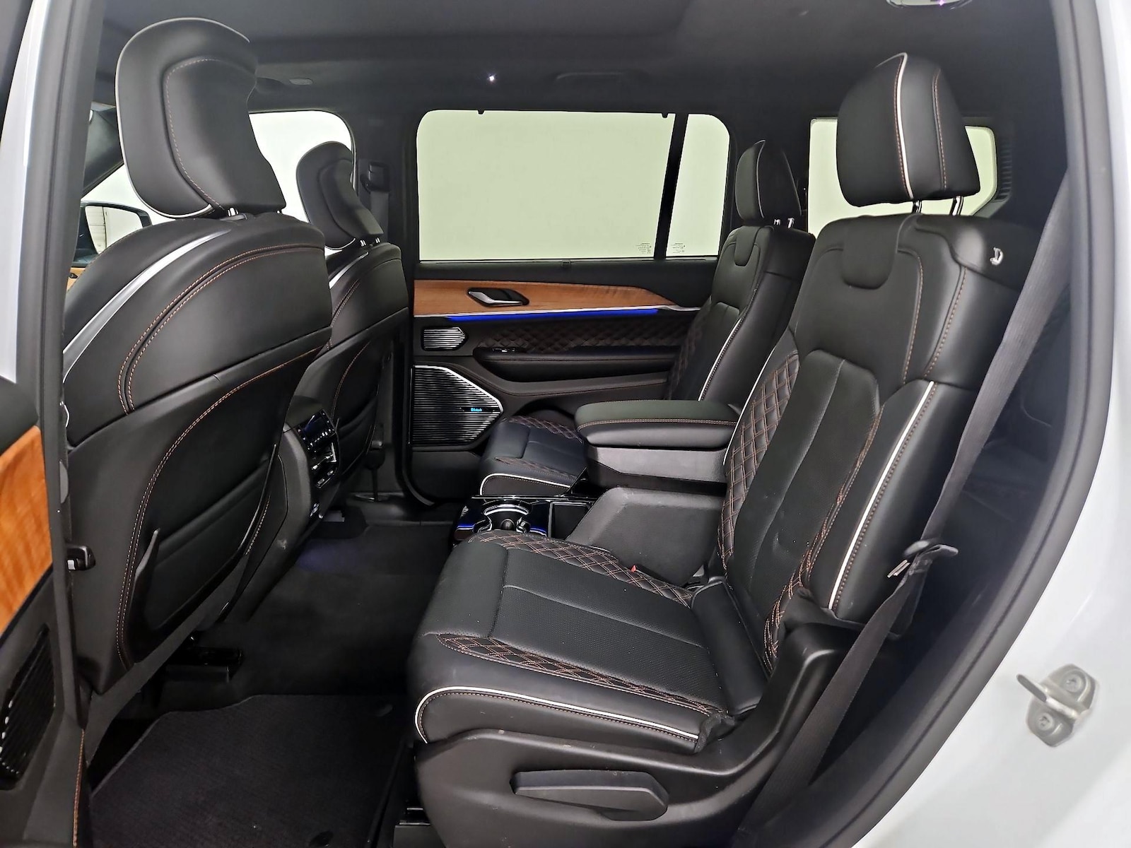 Rear Air Conditioning