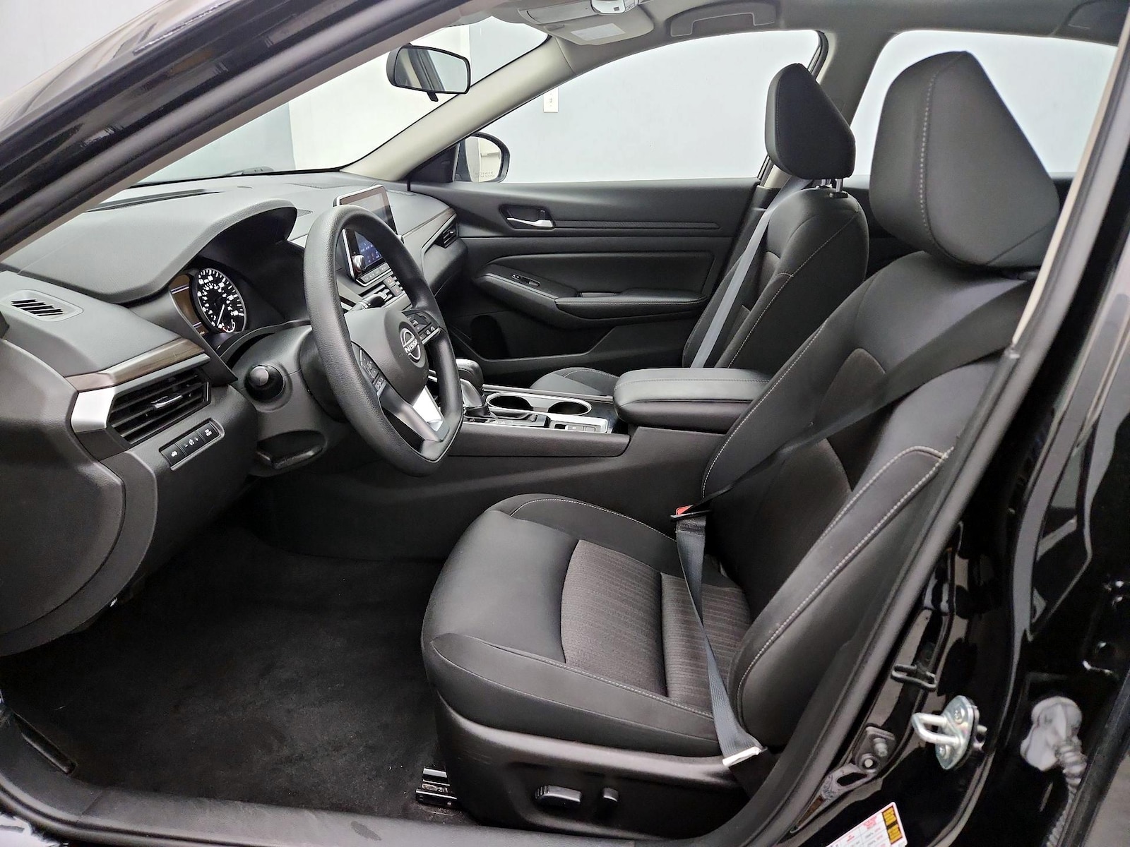 Power Seat(s) & Side Airbags