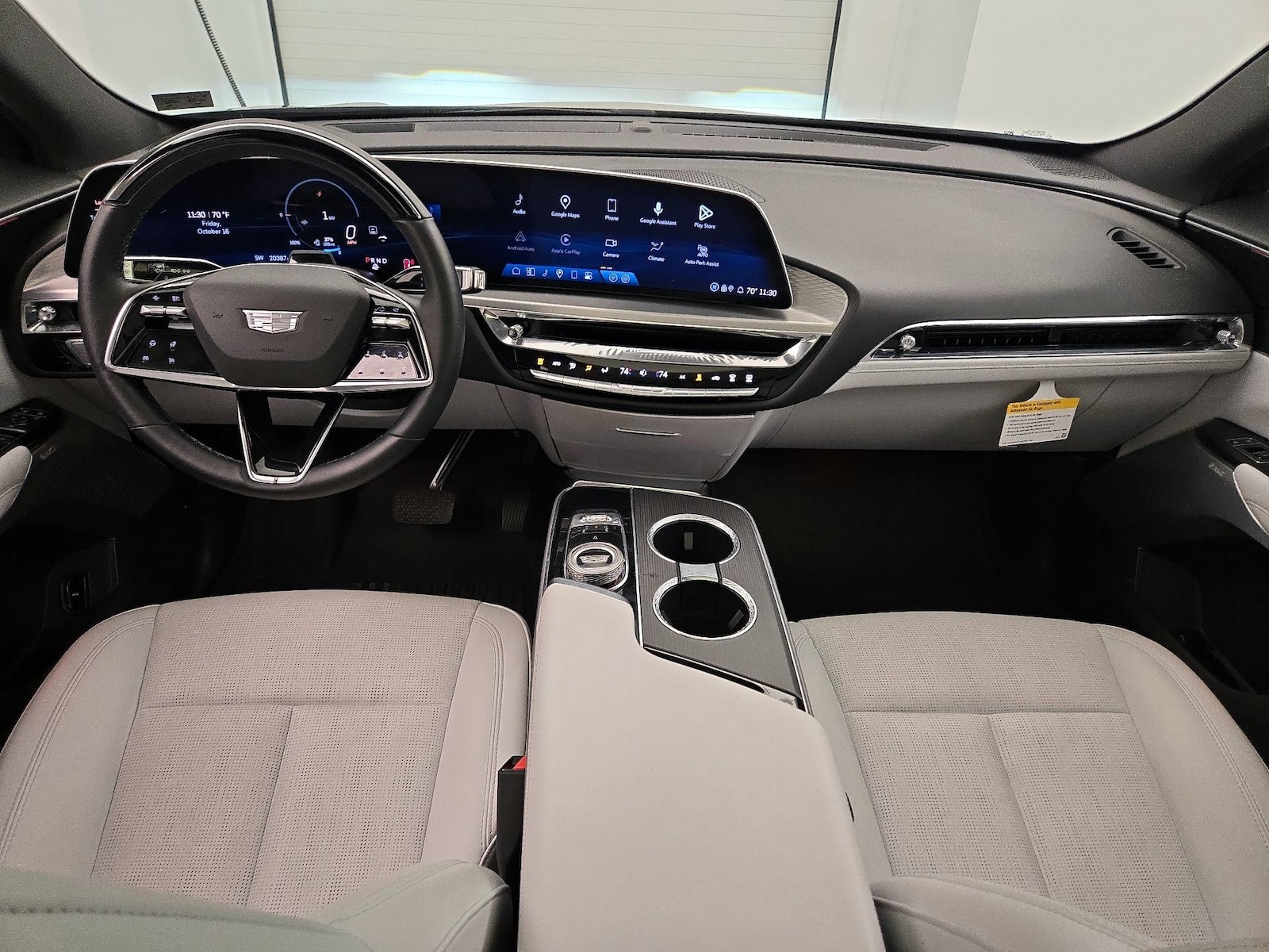 Apple CarPlay® & Android Auto™