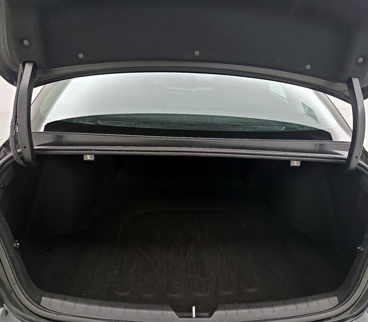 Trunk/Cargo (Seats Up)