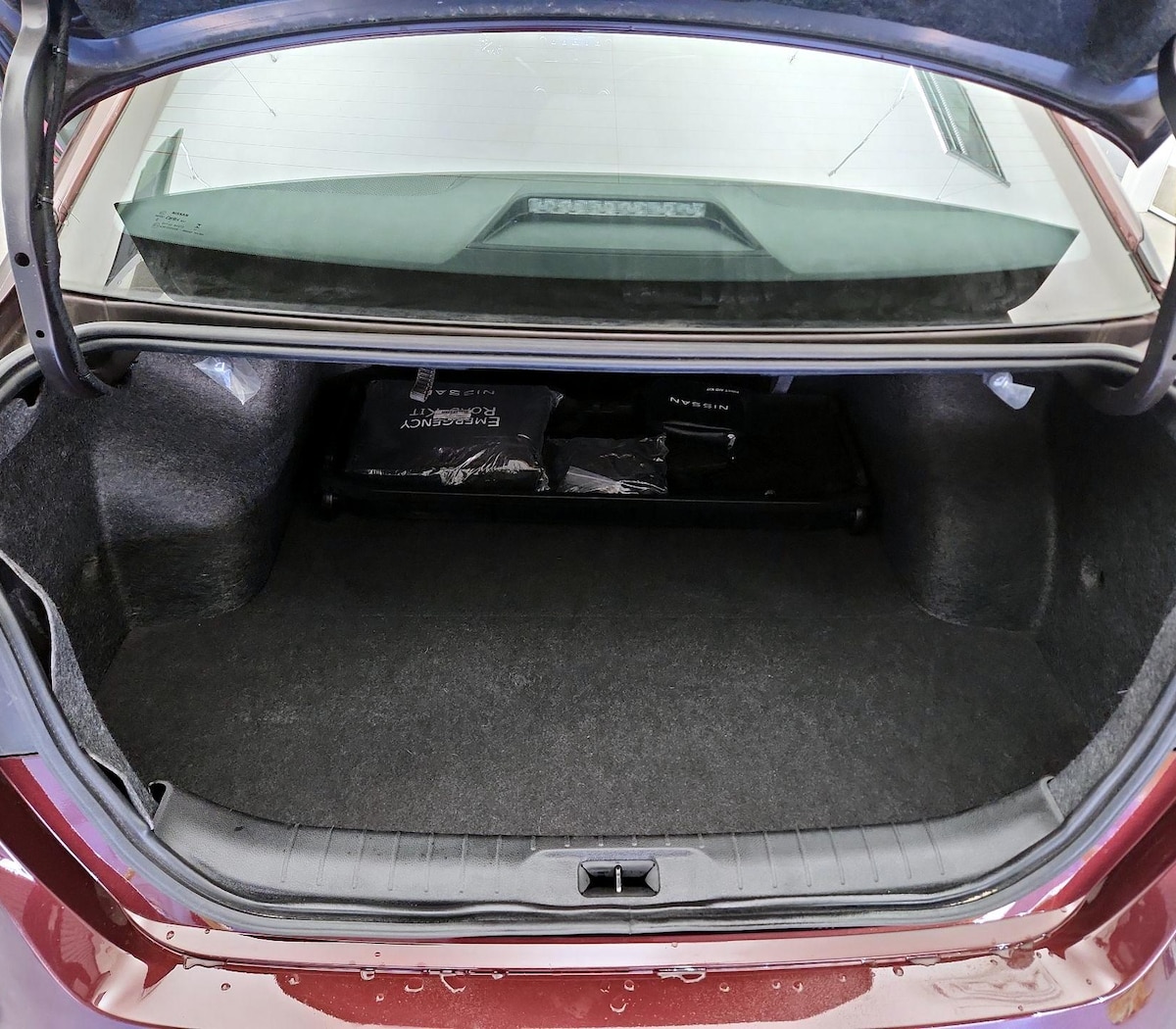 Trunk/Cargo (Seats Up)