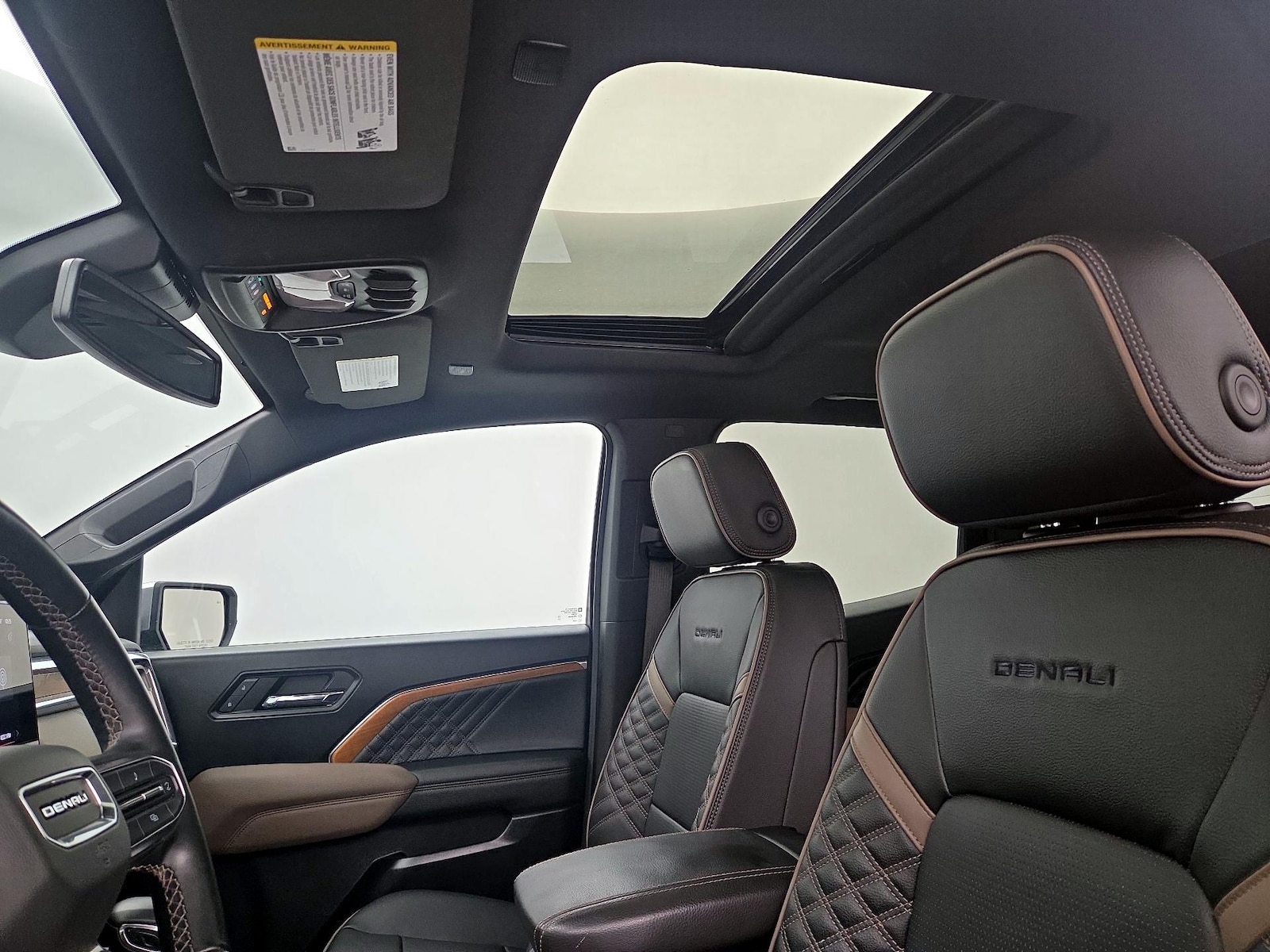 Sunroof(s) & Overhead Airbags