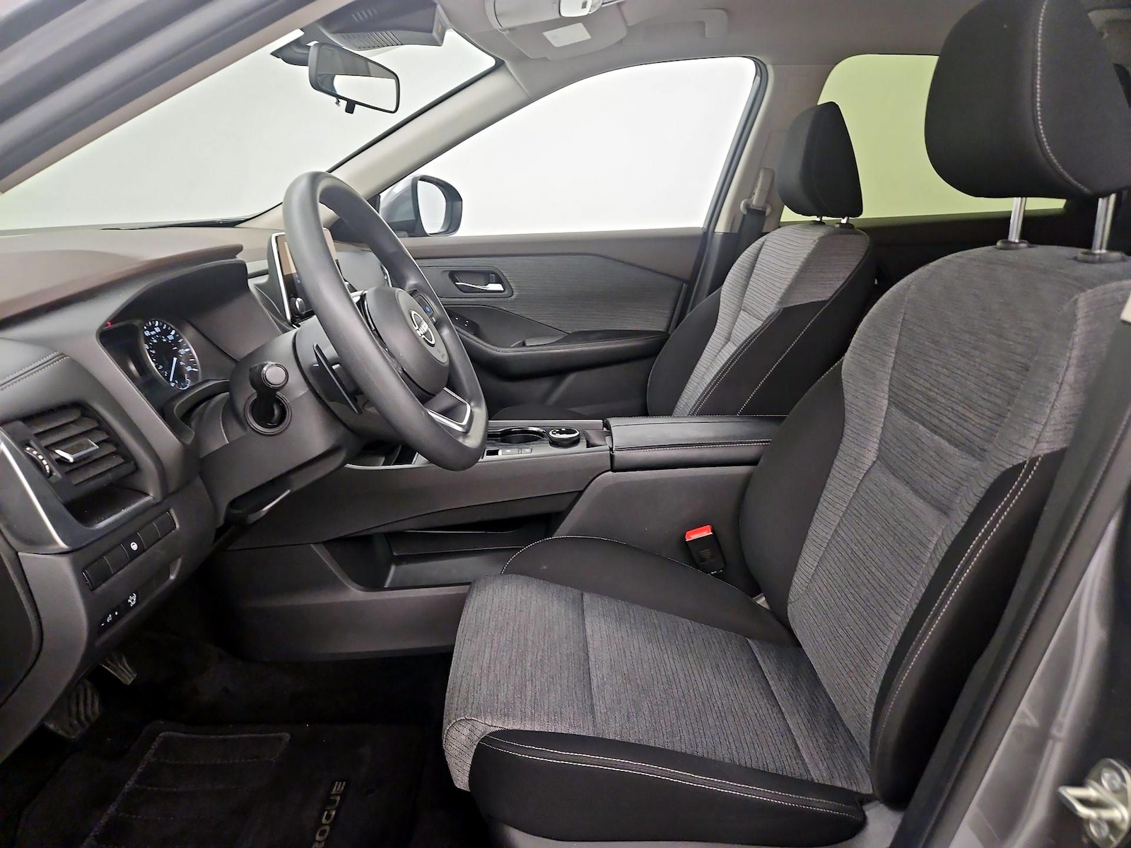 Power Seat(s) & Side Airbags