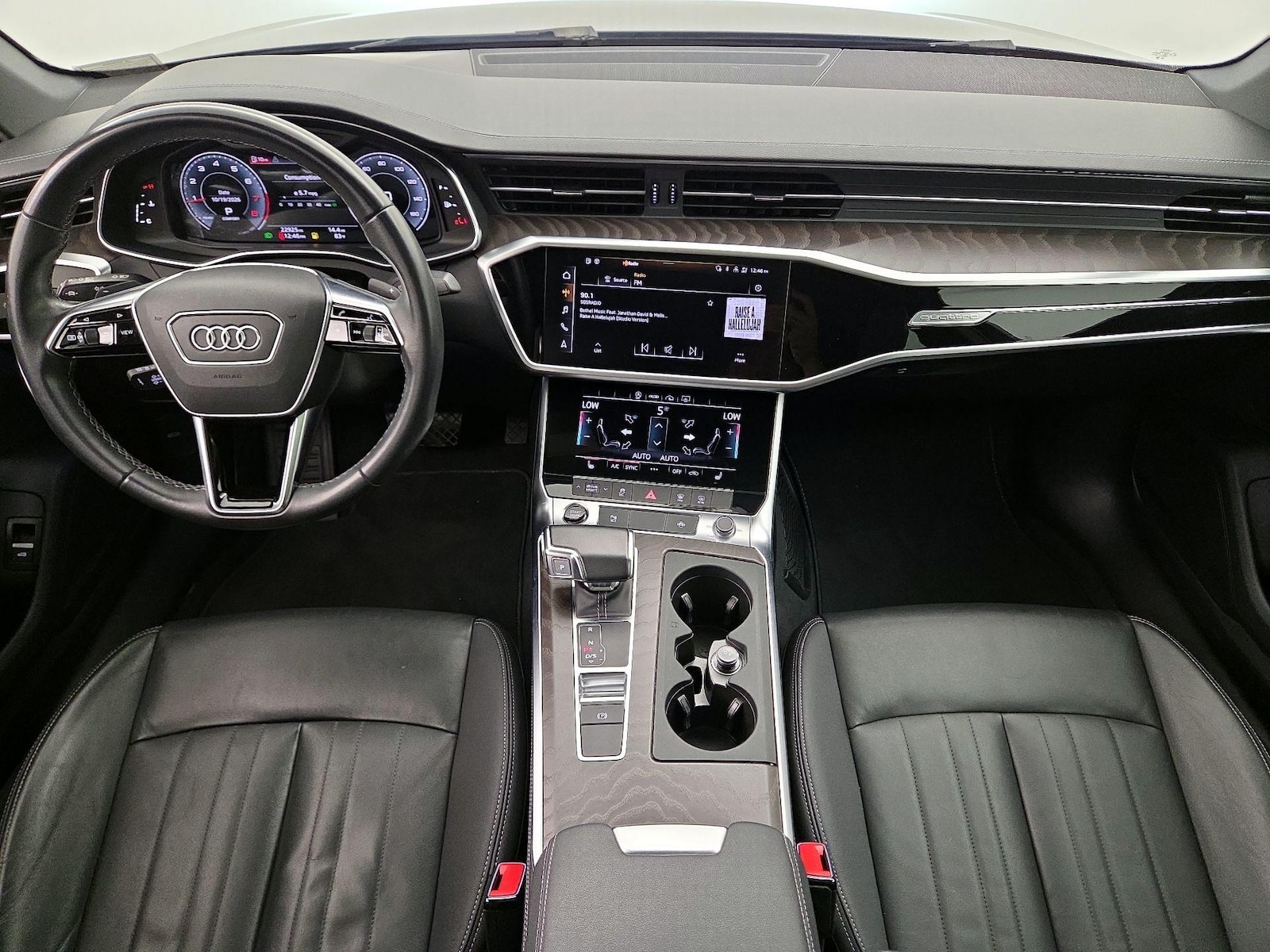 Apple CarPlay® & Android Auto™