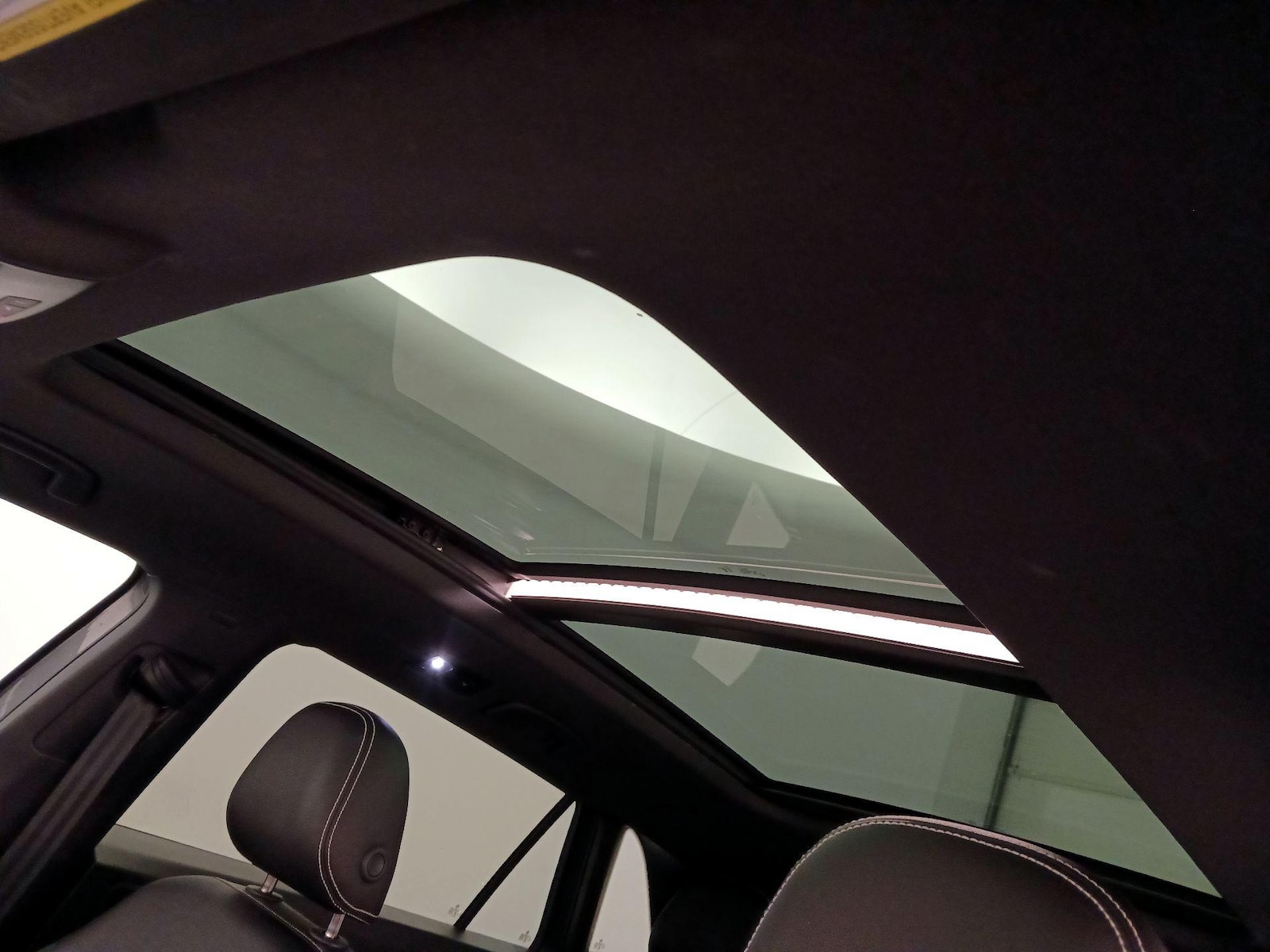 Panoramic Sunroof