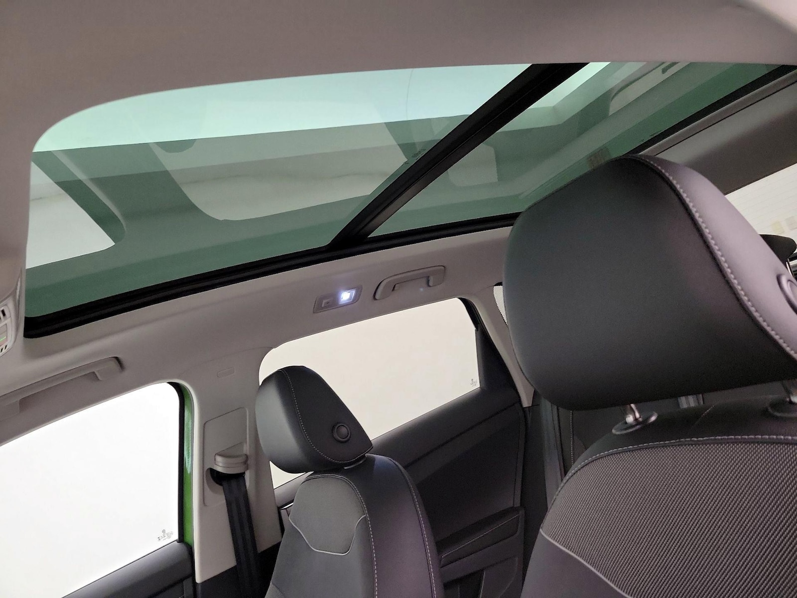 Panoramic Sunroof