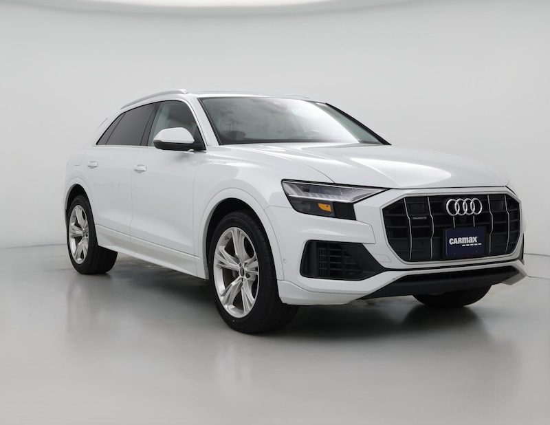 2023 Audi Q8 Premium