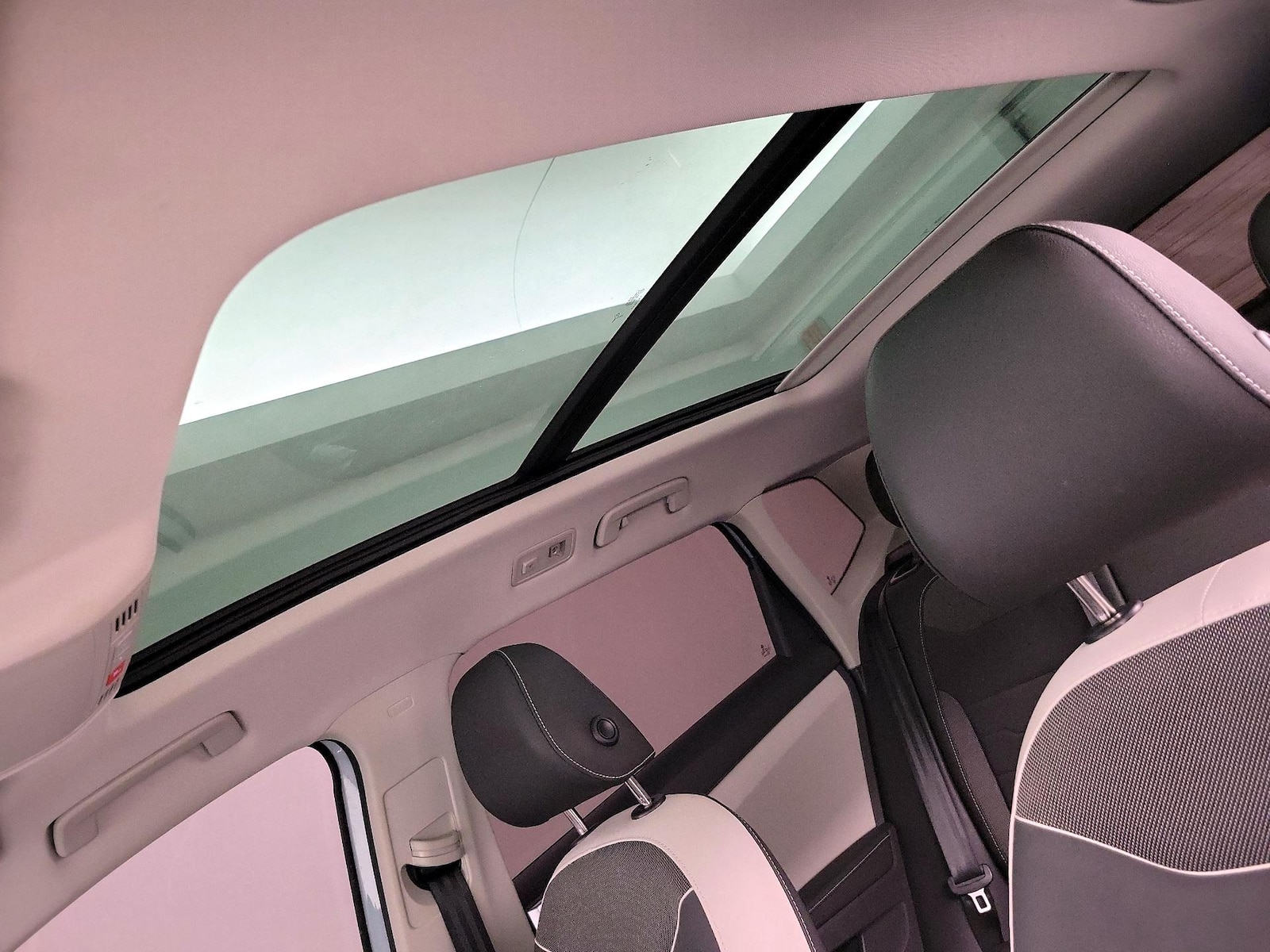 Panoramic Sunroof