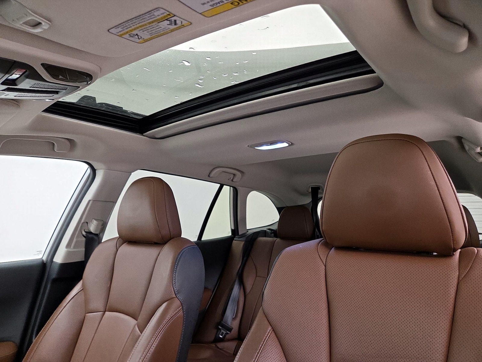 Sunroof(s) & Overhead Airbags